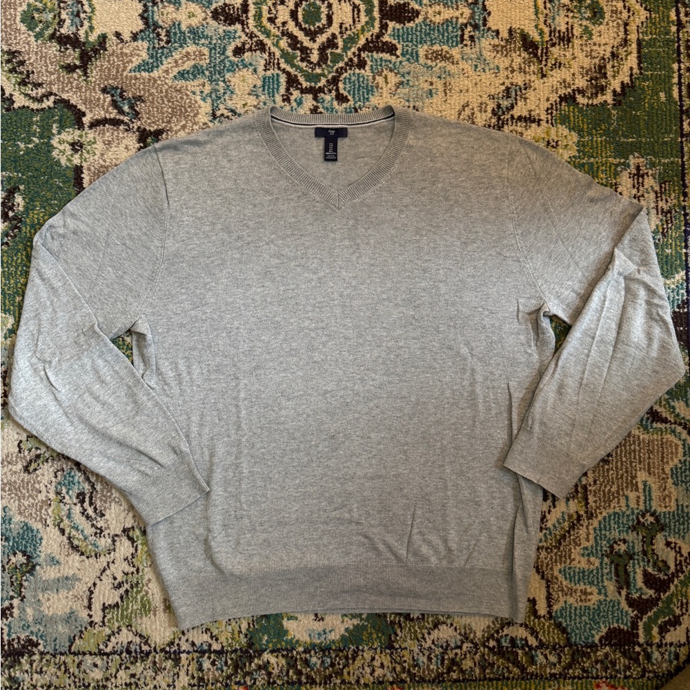 GAP Factory Men's Gray V-Neck Cotton Sweater Large